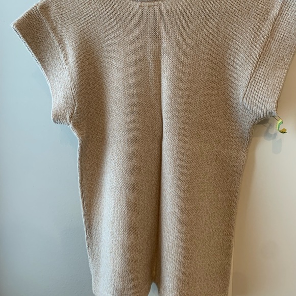 Cardigan - Picture 2 of 3